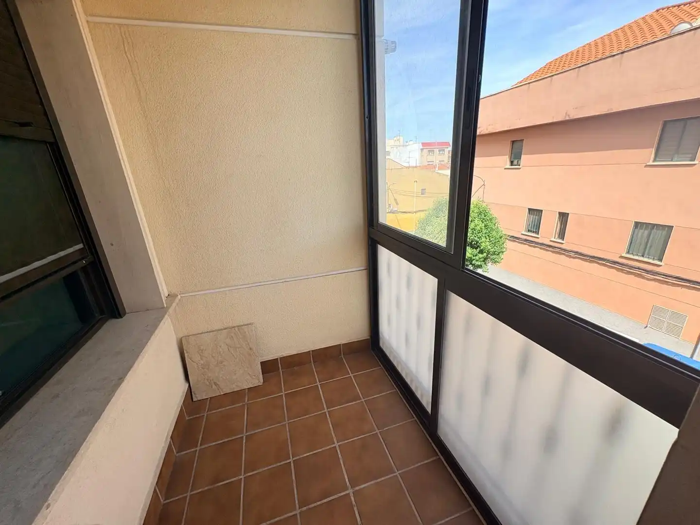 Terraza de Piso en venta en Almansa con Aire acondicionado, Calefacción y Jardín privado