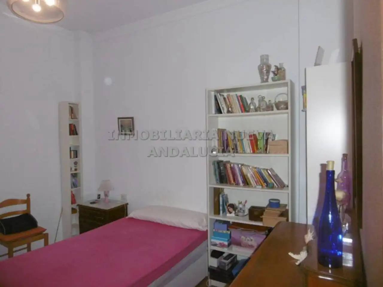 Habitación de Piso en venta en Almería con Aire acondicionado