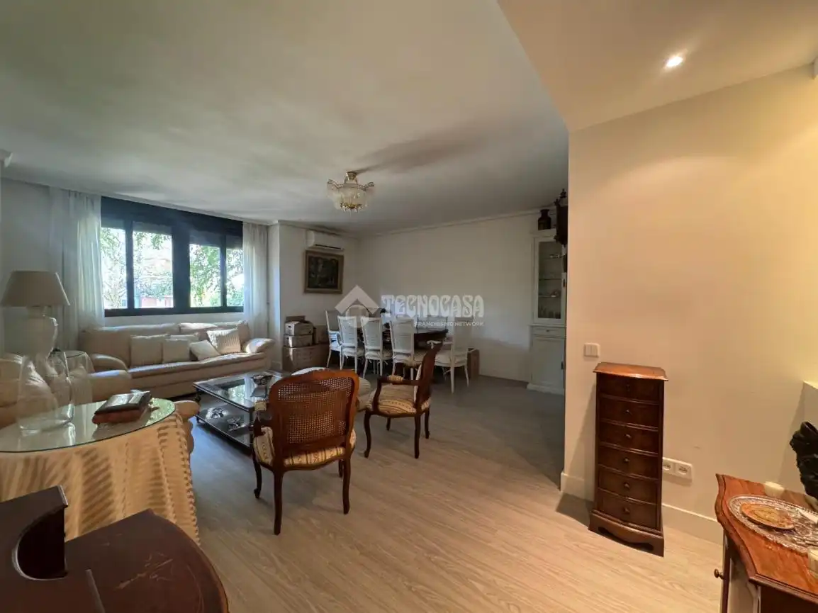 Sala d'estar de Pis en venda en Chamartín