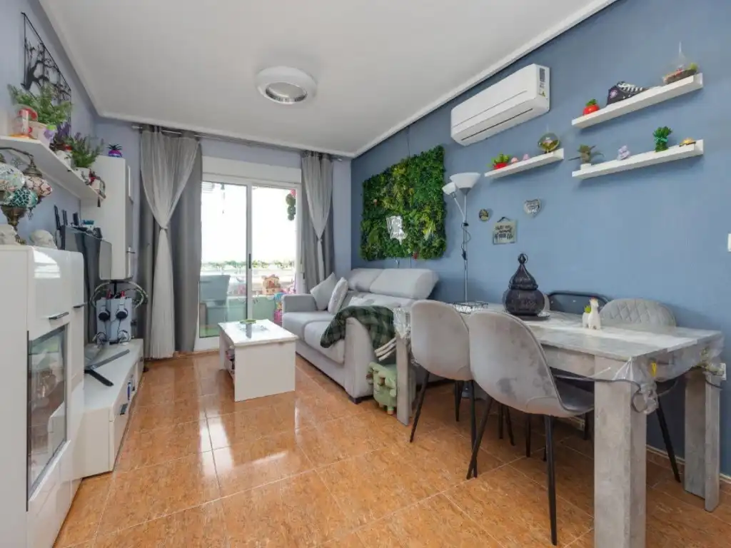 Apartament amb piscina en venda a Calle Caritas, imagen 3