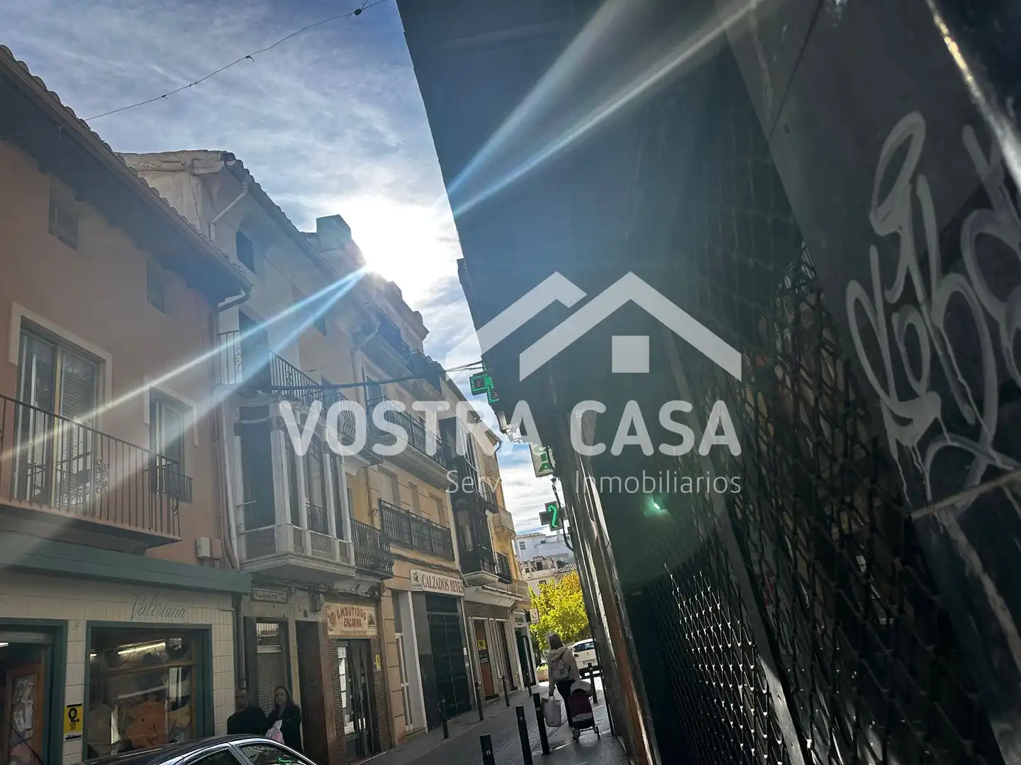 Vista exterior de Oficina de alquiler en Requena
