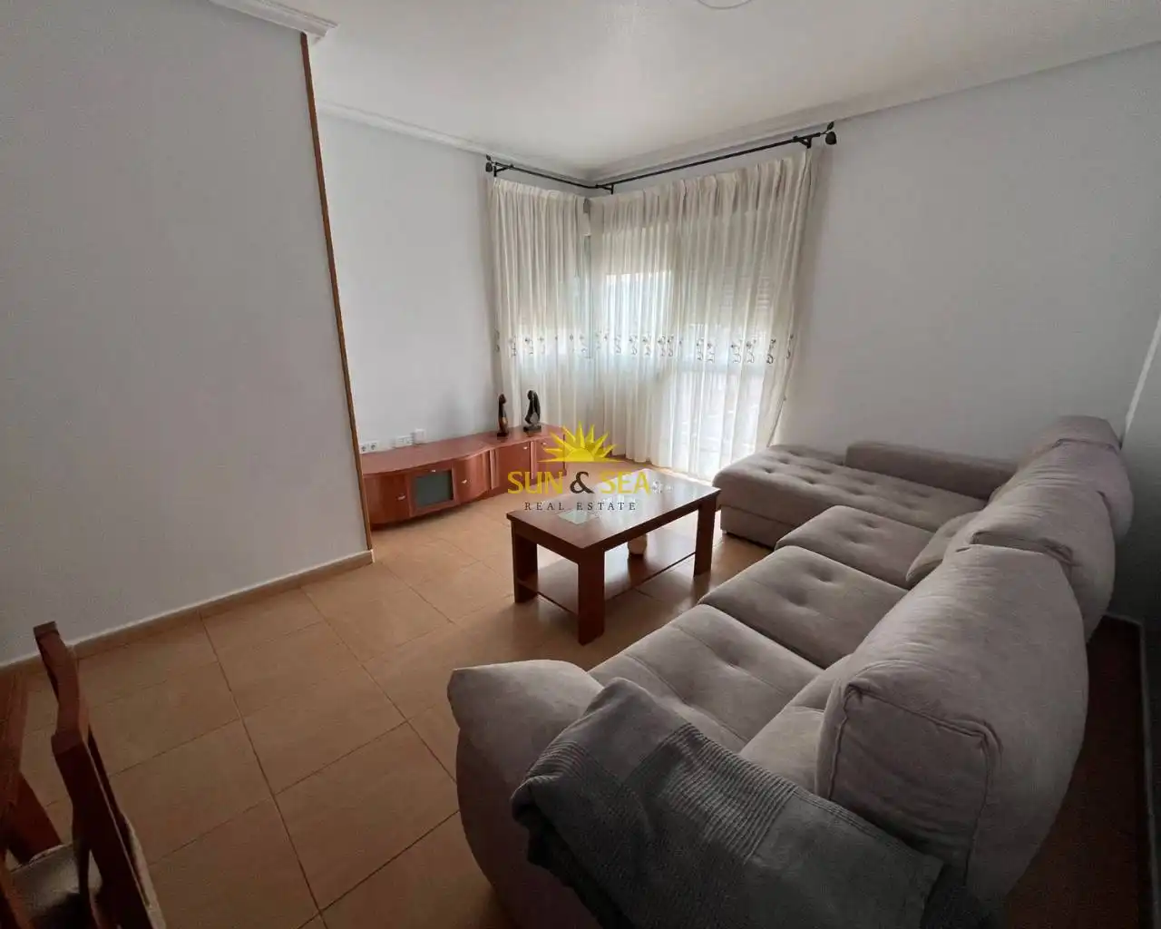 Sala de estar de Apartamento de alquiler en Alcantarilla con Aire acondicionado, Amueblado y Lavadora