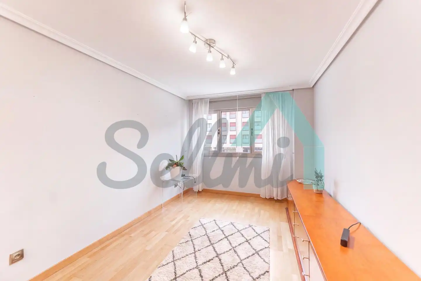 Wohnung mit Aufzug zum Verkauf in Calle Cudillero, imagen 2