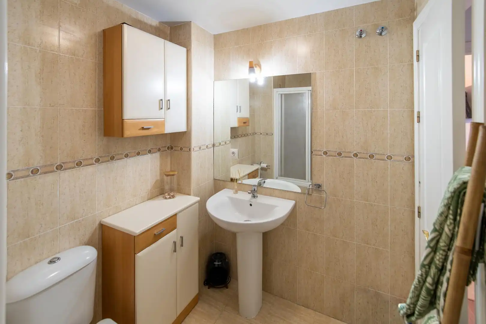 Bany de Pis en venda en Mijas amb Aire condicionat, Terrassa i Piscina comunitària