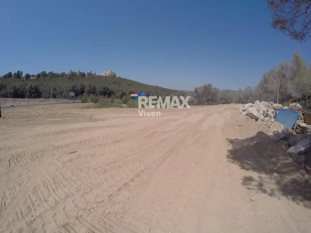 Land for sale in Vallpineda - Santa Bàrbara