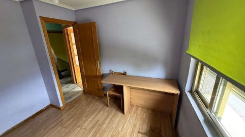 Foto 2 de Piso en venta en Flores de Sil - La Placa, Ponferrada