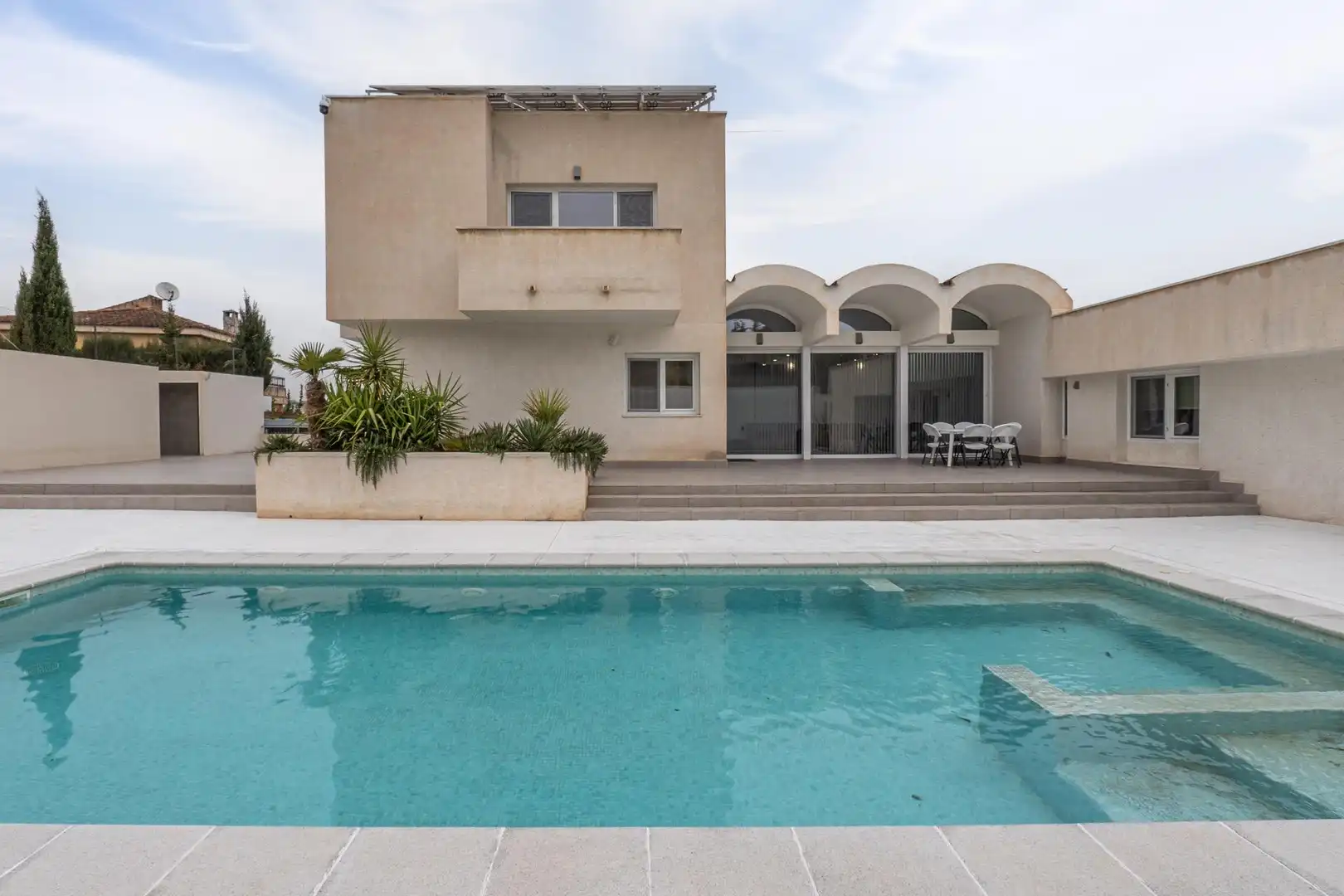 Chalet con piscina en venta en Calle Cariñena, imagen 2