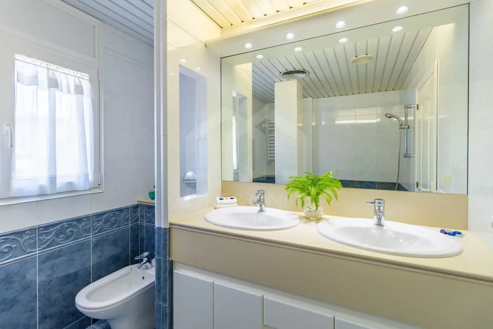Baño de Casa o chalet de alquiler en Mont-roig del Camp con Aire acondicionado, Calefacción y Jardín privado
