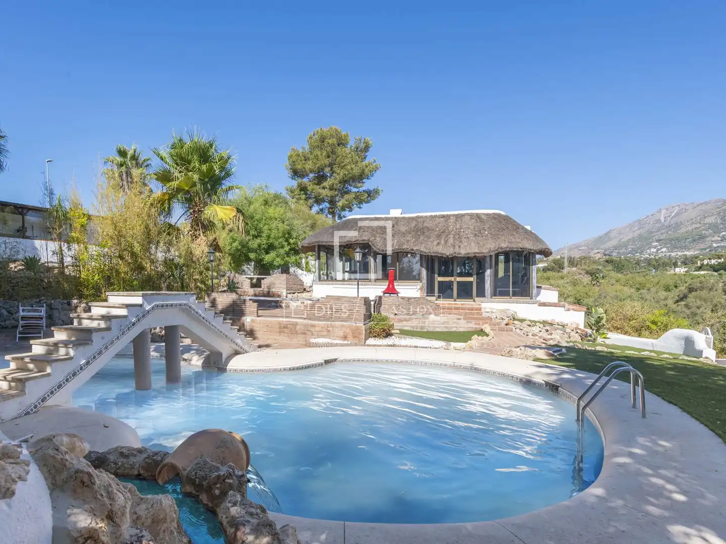 Villa mit Pool zum Verkauf in Mijas pueblo