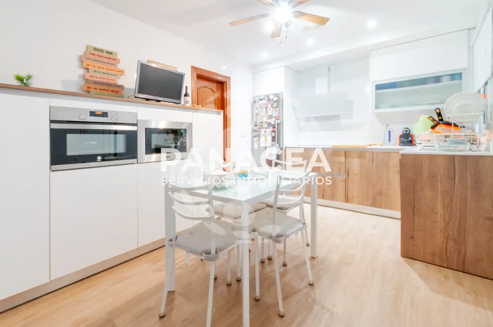 Flat for sale in Roquetas de Mar  with Air Conditioner, Furnished and Oven
