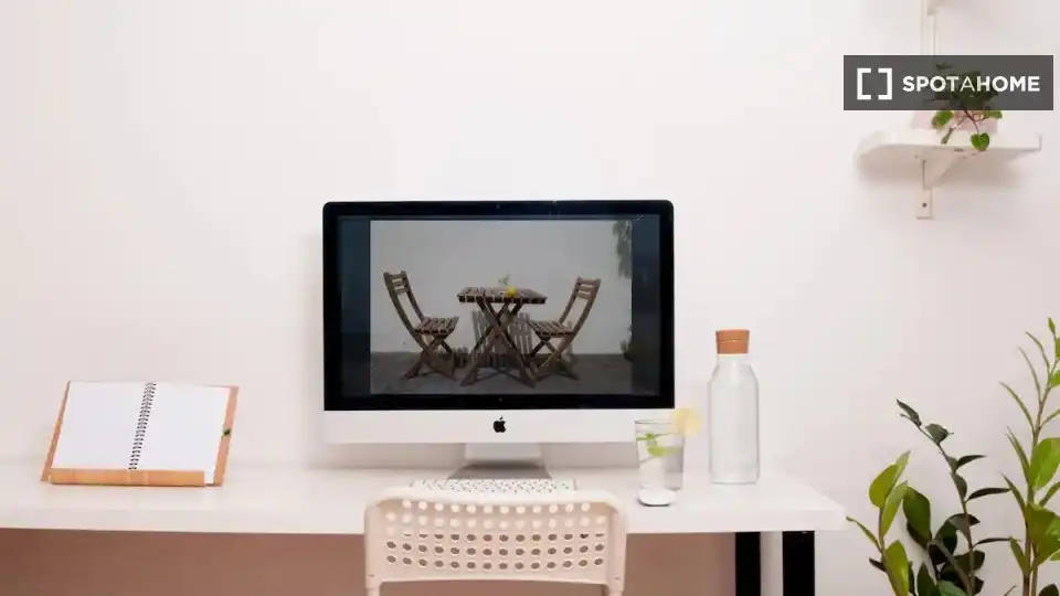 Garden of Flat for rent in Madrid  with Air Conditioner, Heating and Furnished