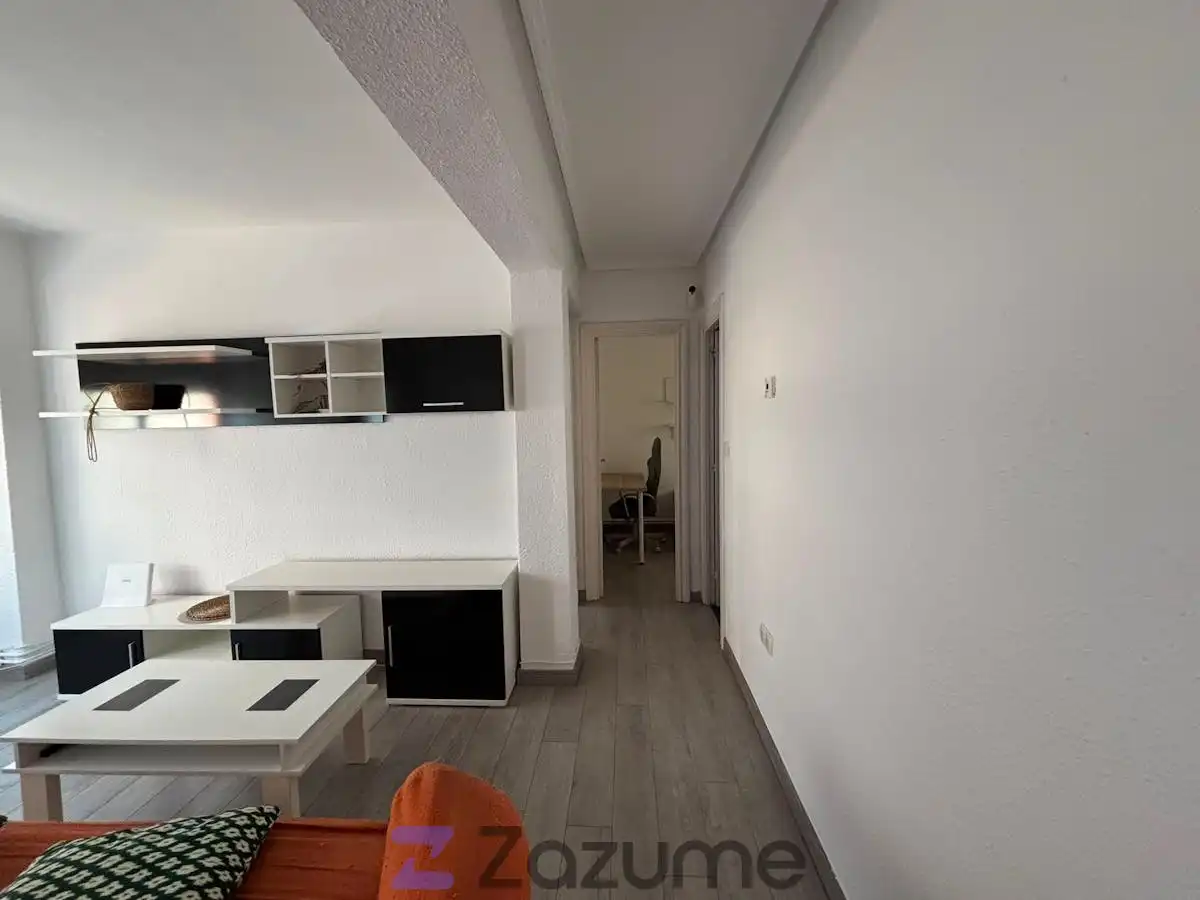 Wohnung zur Miete in Zaragoza mit Heizung, Möbliert und Ofen