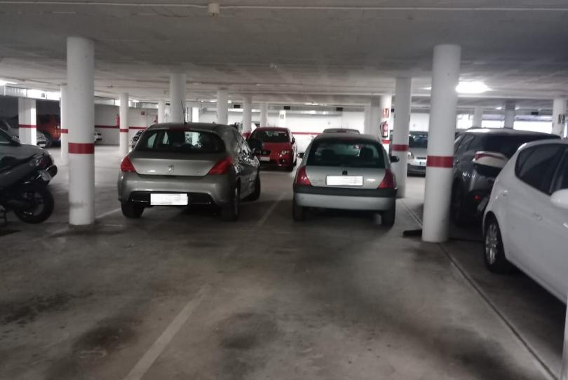 Foto 1 de Garatge en venda a Avinguda de Vidreres, 49, El Molí - El Rieral, Girona