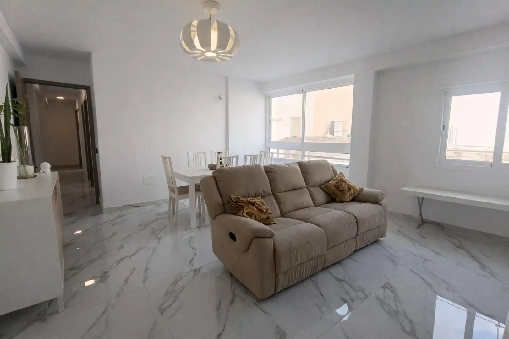 Living room of Flat for sale in  Almería Capital