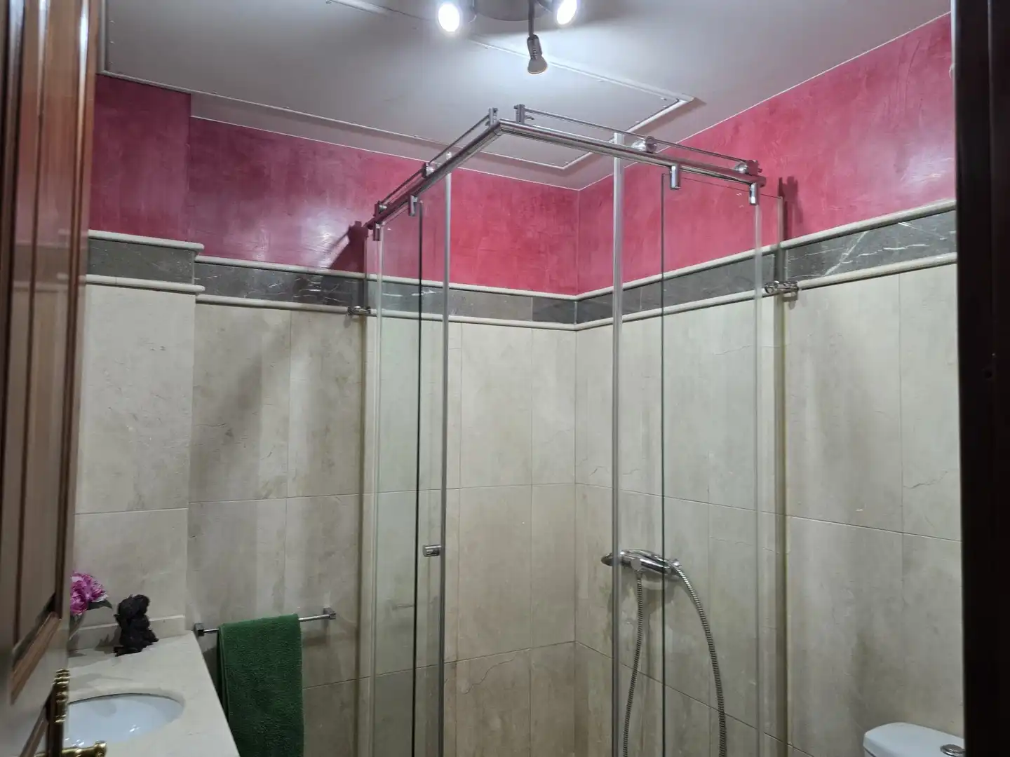 Baño de Casa o chalet en venta en Villanueva del Ariscal con Aire acondicionado, Jardín privado y Terraza