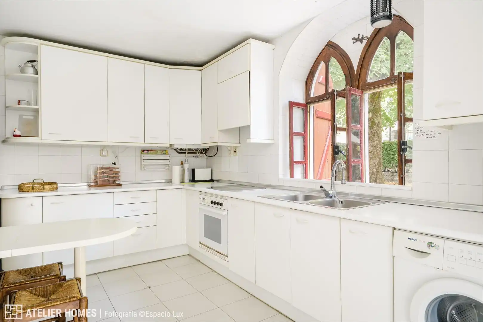 Kitchen of Houses for sale in Canfranc, Huesca