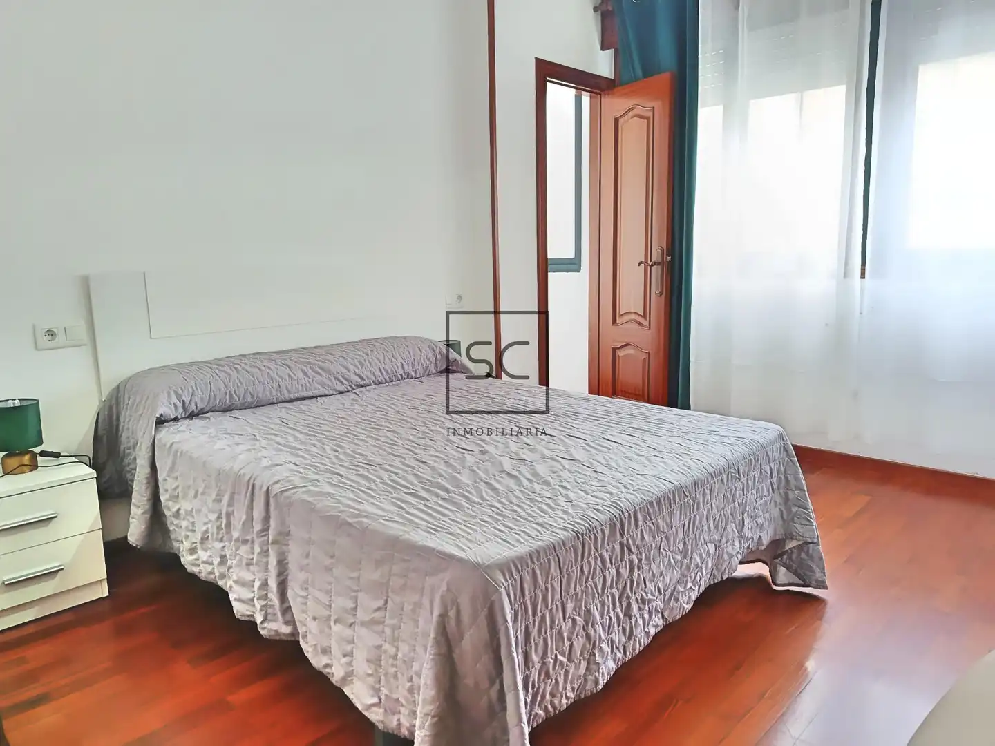 Habitación de Apartamento en venta en Ferrol con Trastero y Amueblado