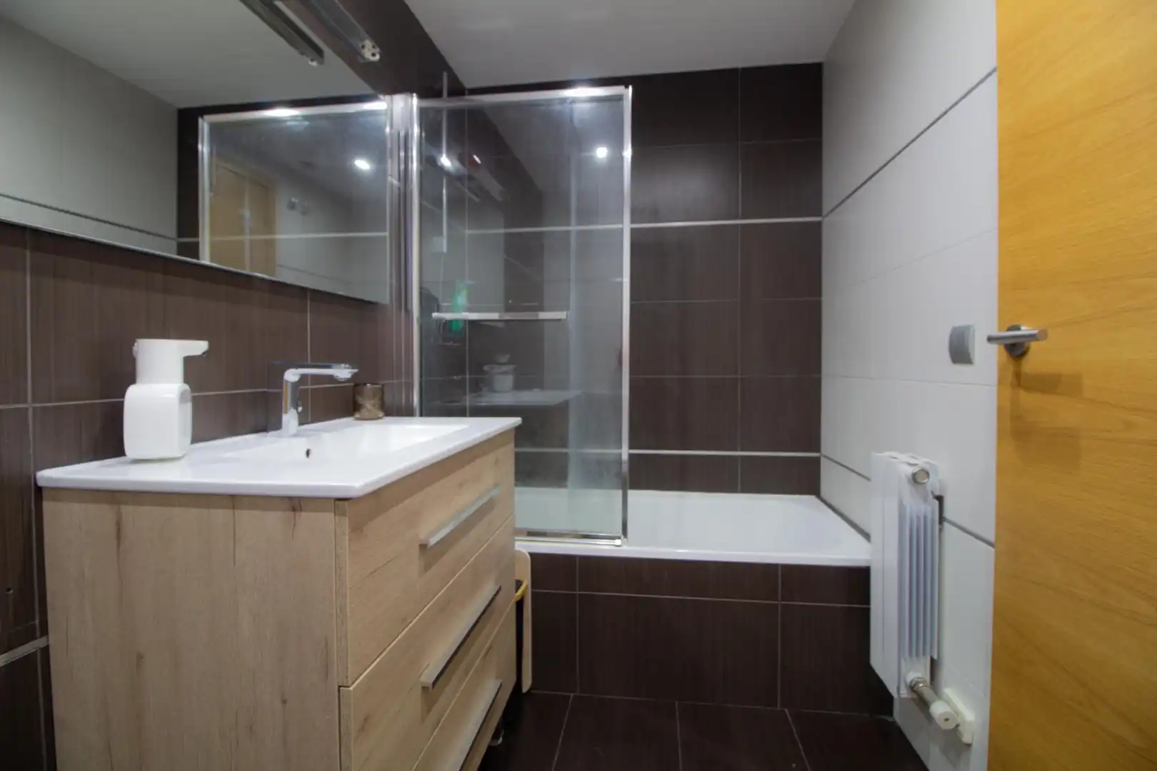 Baño de Ático en venta en Viladecans con Aire acondicionado, Calefacción y Terraza