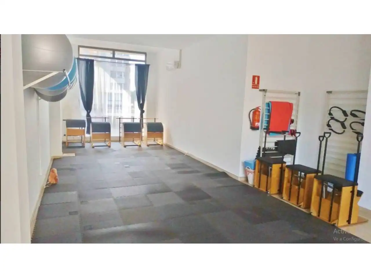 Local en venta en Torrent con Aire acondicionado
