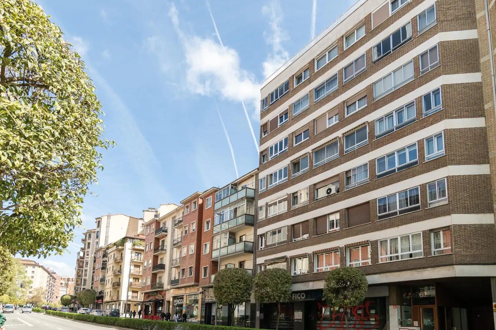 Vista exterior de Pis en venda en  Pamplona / Iruña amb Calefacció i Parquet