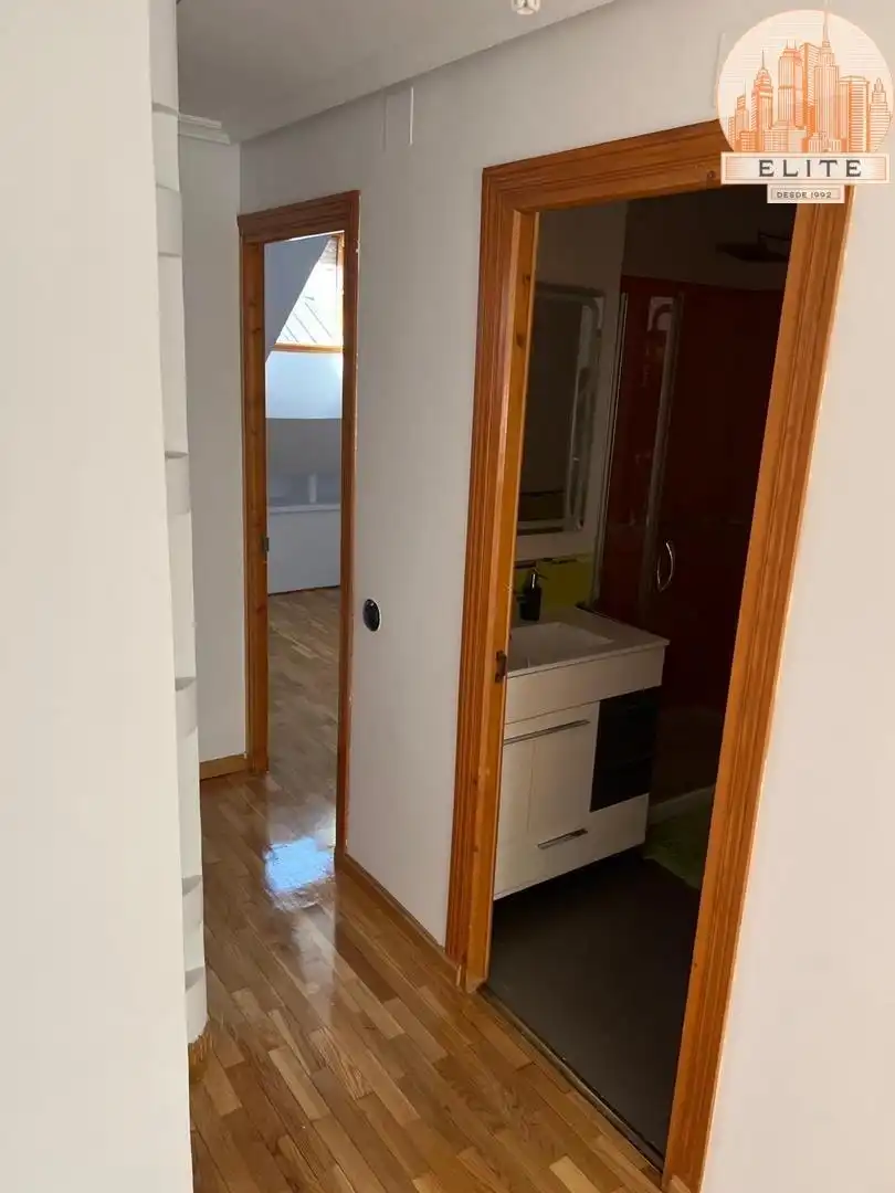 Piso en venta en Alcorcón con Aire acondicionado, Calefacción y Parquet