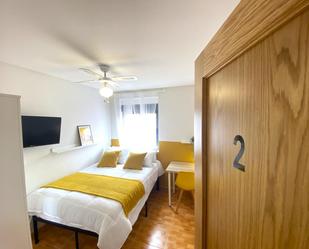 Bedroom of Flat to share in León Capital   with Furnished