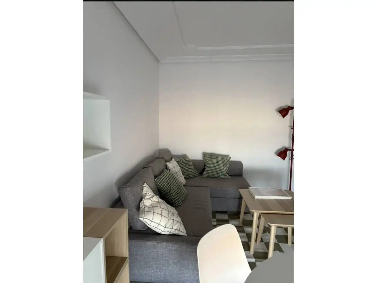 Flat with terrace to rent in Avenida REQUEJO, imagen 9