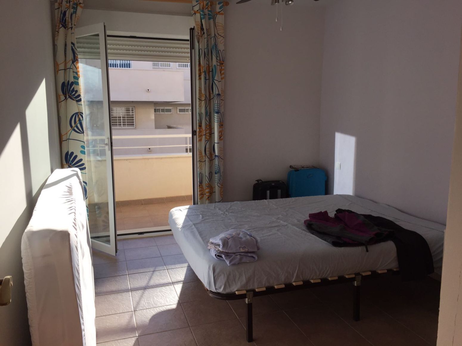 Bedroom of Flat to rent in  Almería Capital  with Parquet flooring