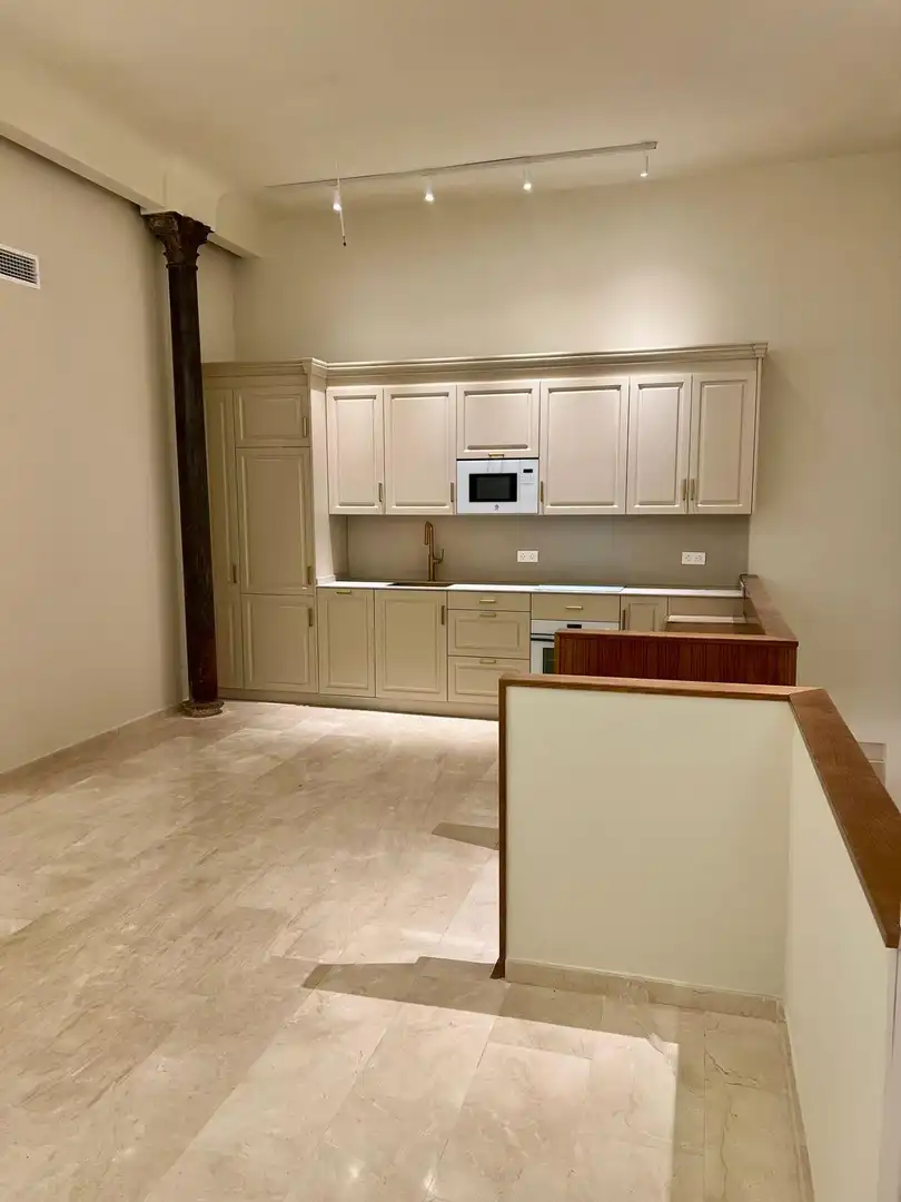 Cocina de Dúplex de alquiler en Granada con Aire acondicionado y Alarma