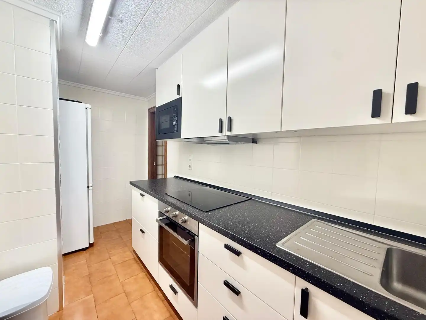 Apartment with pool to rent in Playa del Acequión, Náufragos y Rocío del Mar, imagen 9