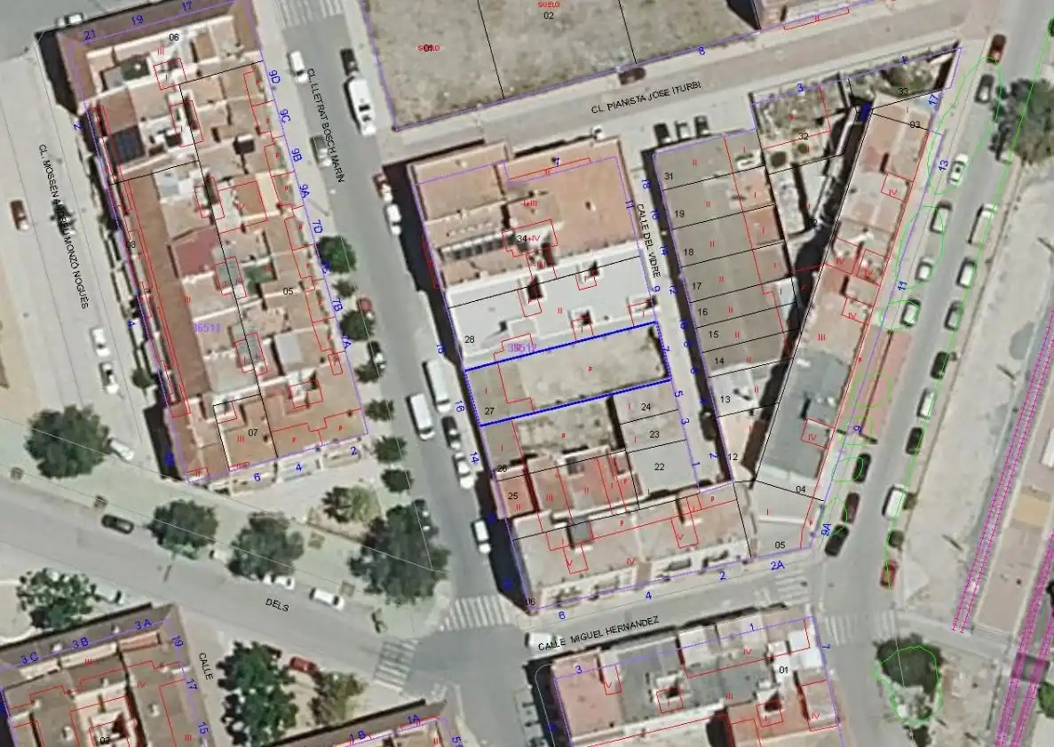 Terreny residencial en venda a Calle del Letrado Bosch Marín
