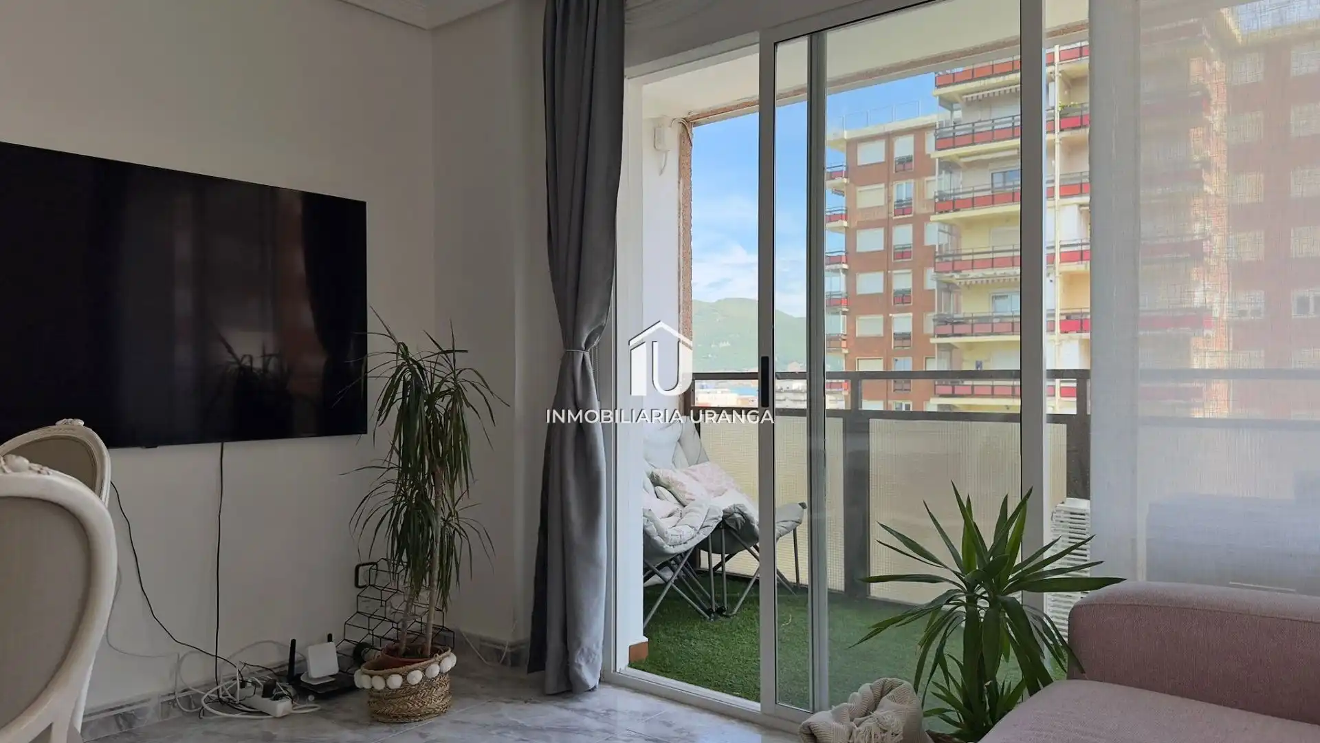 Balcony of Flat for sale in Laredo  with Heating, Terrace and Furnished