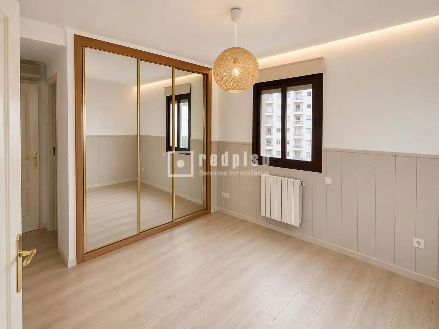 Schlafzimmer von Wohnung zum Verkauf in Pinto mit Klimaanlage, Heizung und Abstellraum