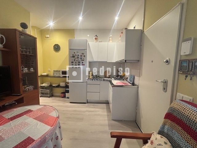 Kitchen of Flat for sale in  Madrid Capital