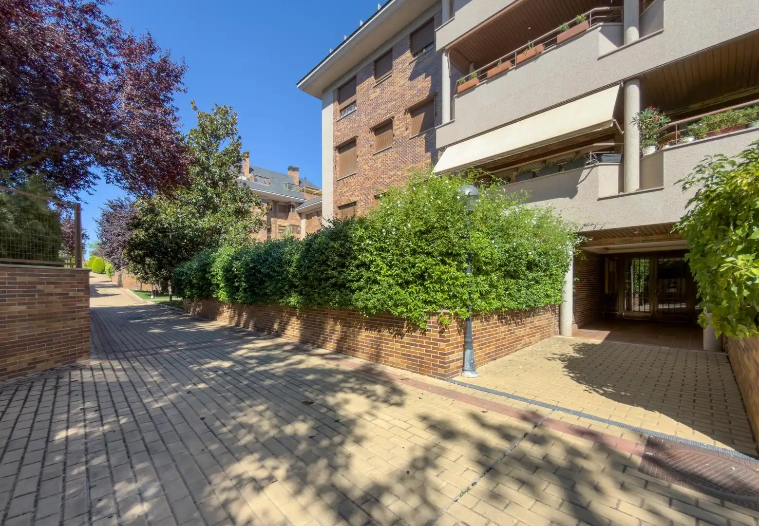 Vista exterior de Piso en venta en Majadahonda con Calefacción, Terraza y Trastero
