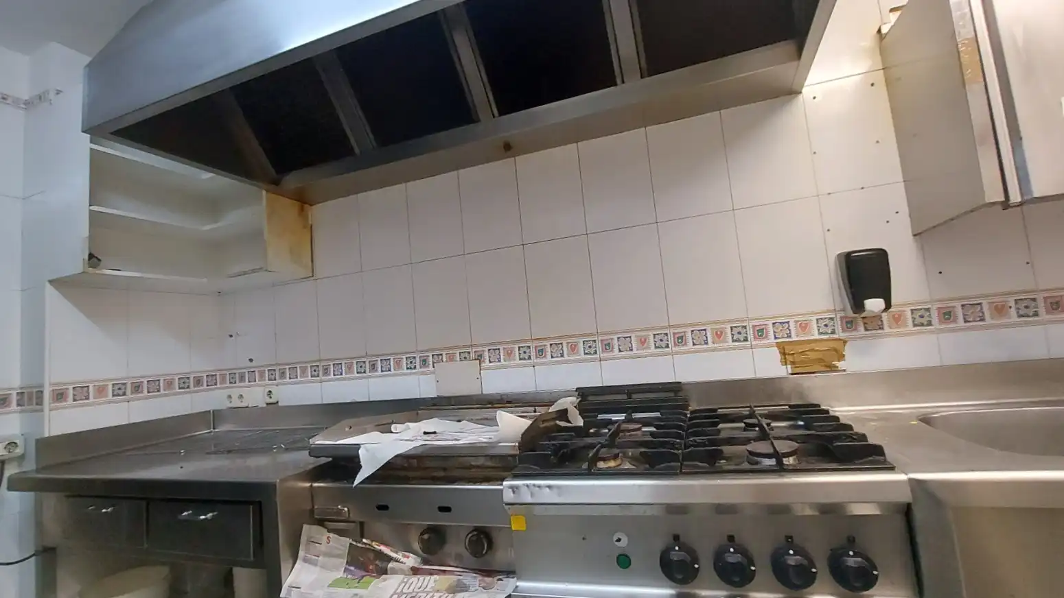 Kitchen of Commercial properties for rent in  Logroño  with Air Conditioner