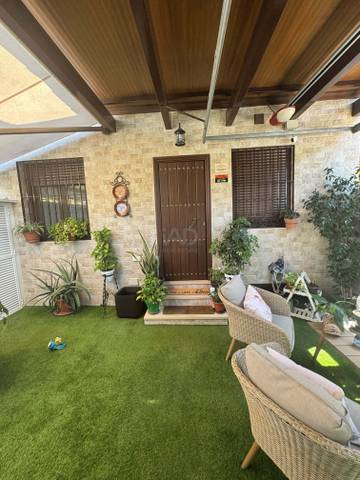 Casa adosada en Venta en Palmete