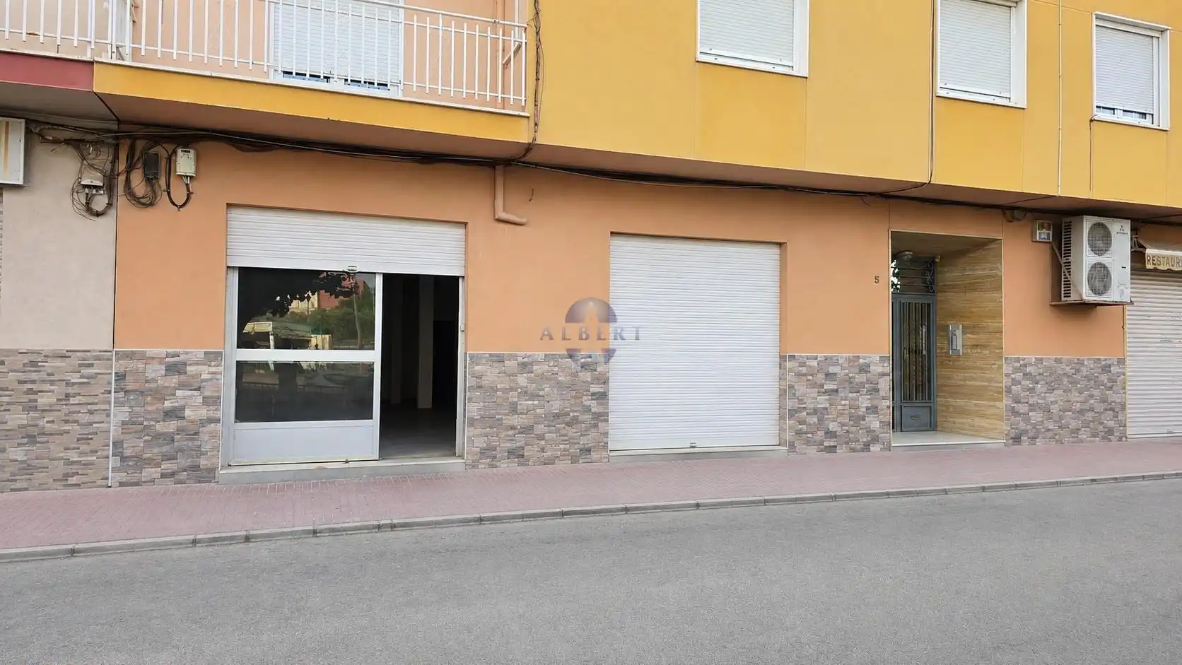 Local commercial à vendre à Monóvar  / Monòver