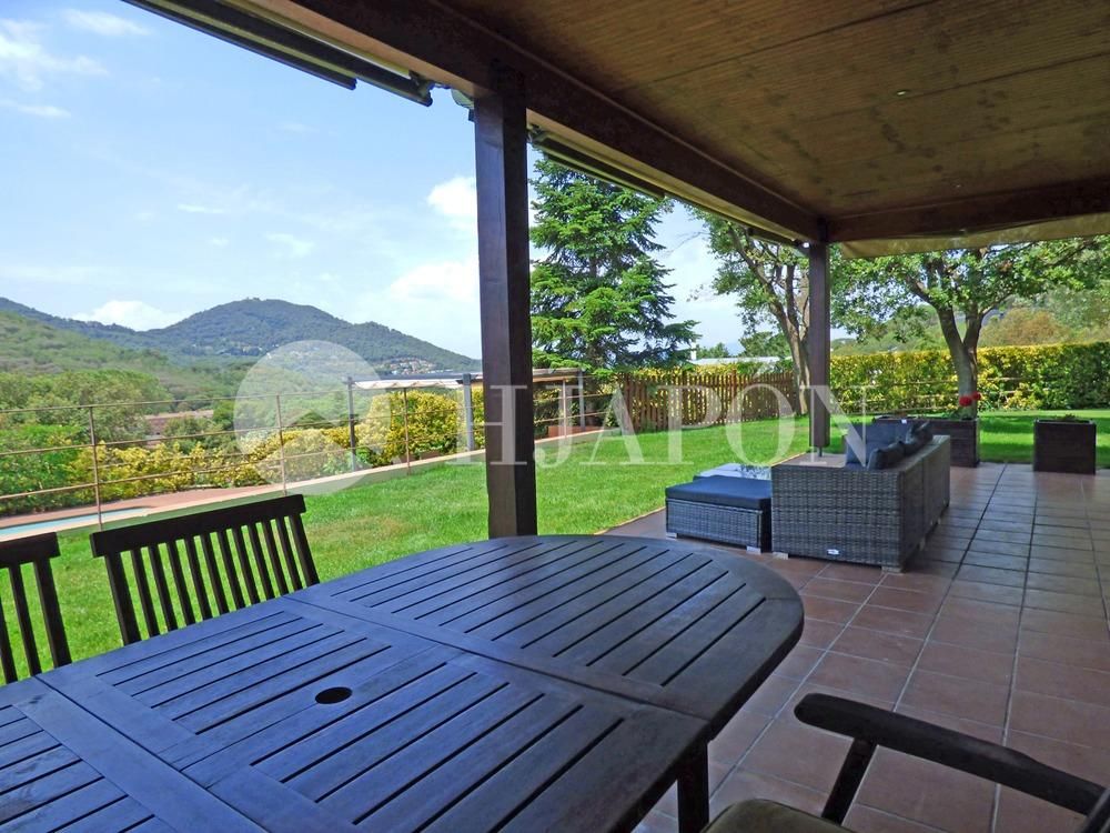 Terrassa de Casa o xalet en venda en Vallromanes amb Calefacció, Jardí privat i Terrassa