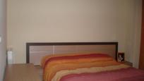 Dormitori de Apartament en venda en O Porriño   amb Calefacció, Terrassa i Traster