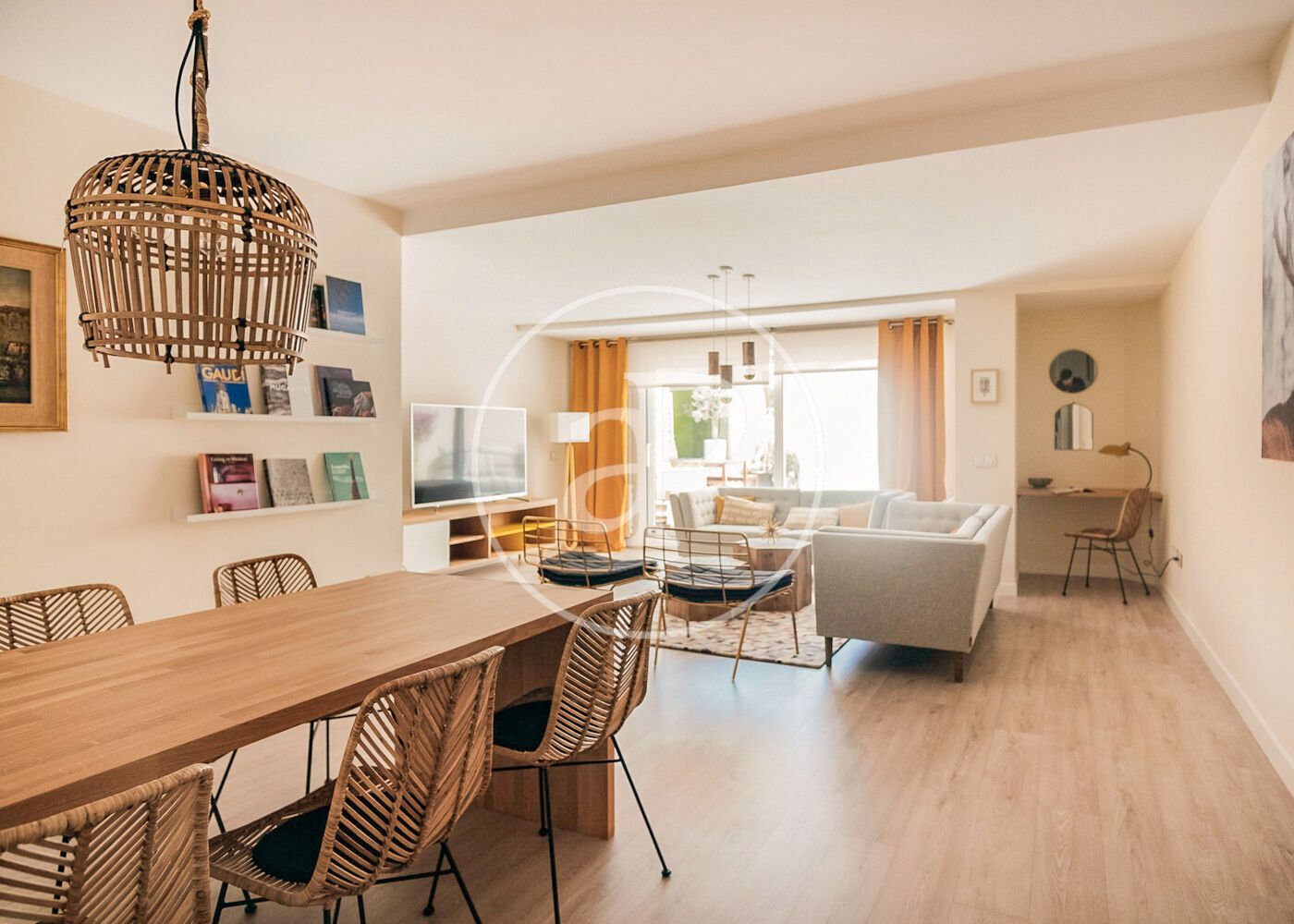 Ático de alquiler en C. de los Caños del Peral, Palacio