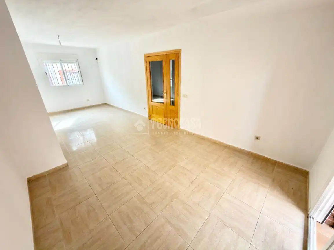 Casa adosada en venta en Valdeaveruelo con Aire acondicionado, Calefacción y Balcón