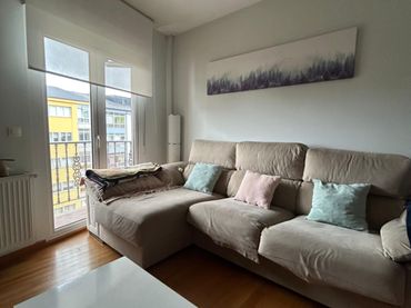 Flat with balcony for sale in Avenida da Coruña