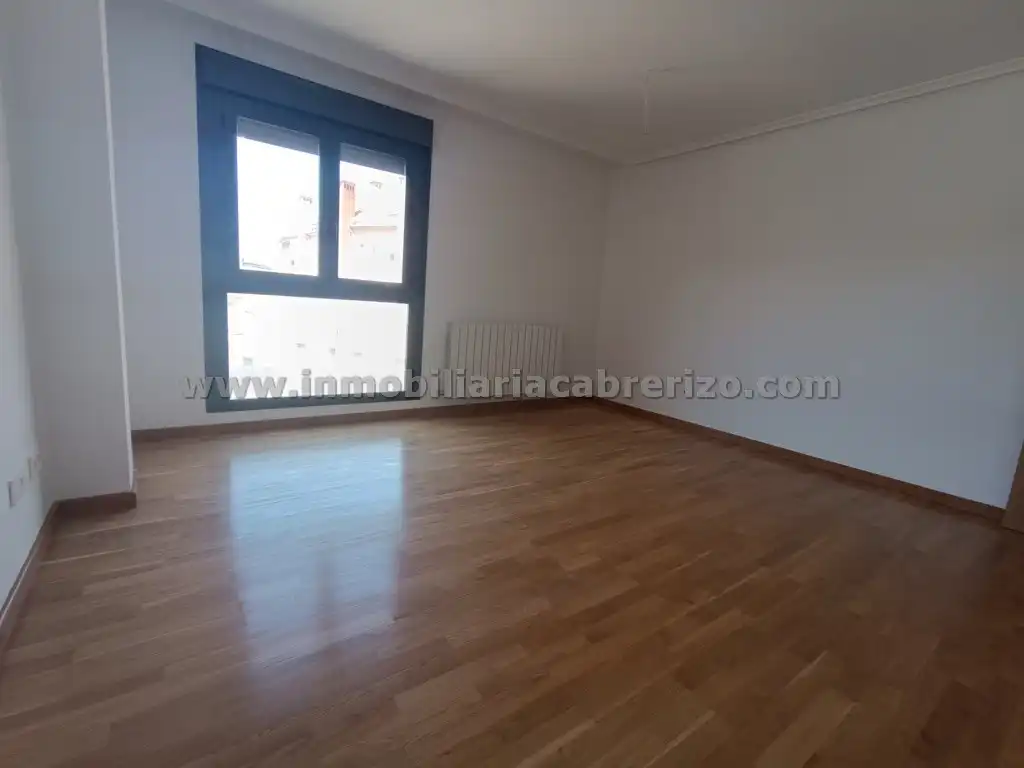 Living room of Apartments for sale in Villamediana de Iregua  with Heating, Parquet flooring and Terrace