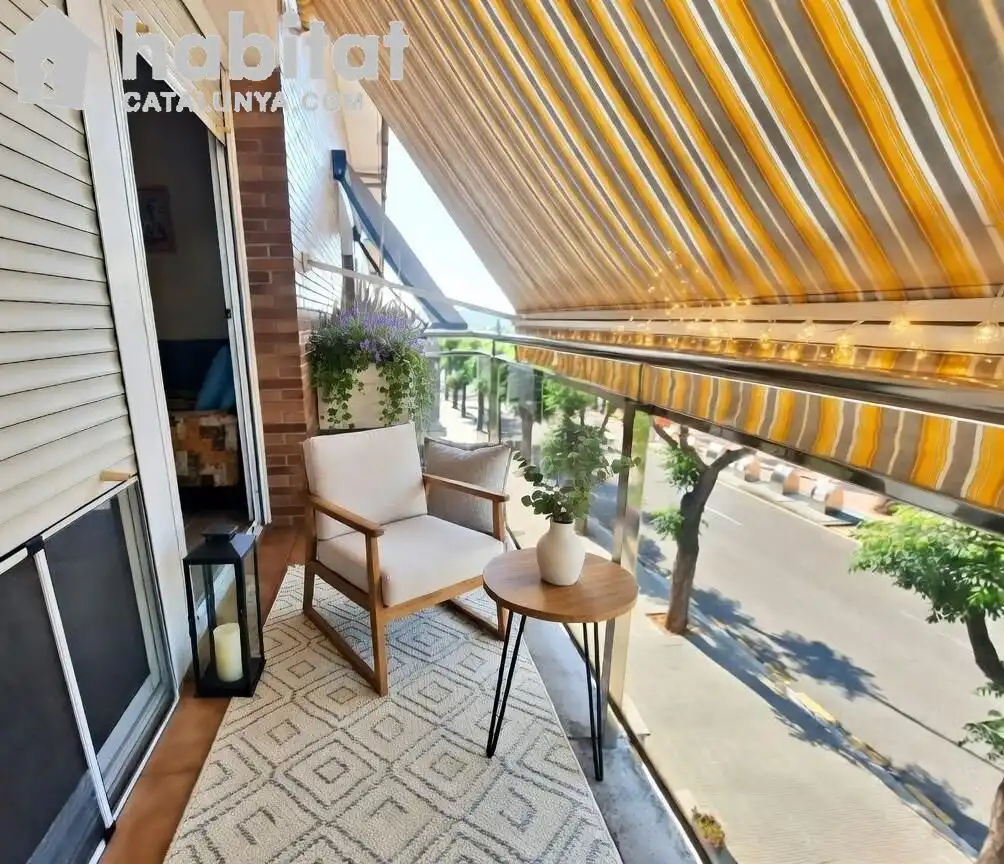 Terraza de Casa adosada en venta en Martorell con Aire acondicionado, Calefacción y Jardín privado