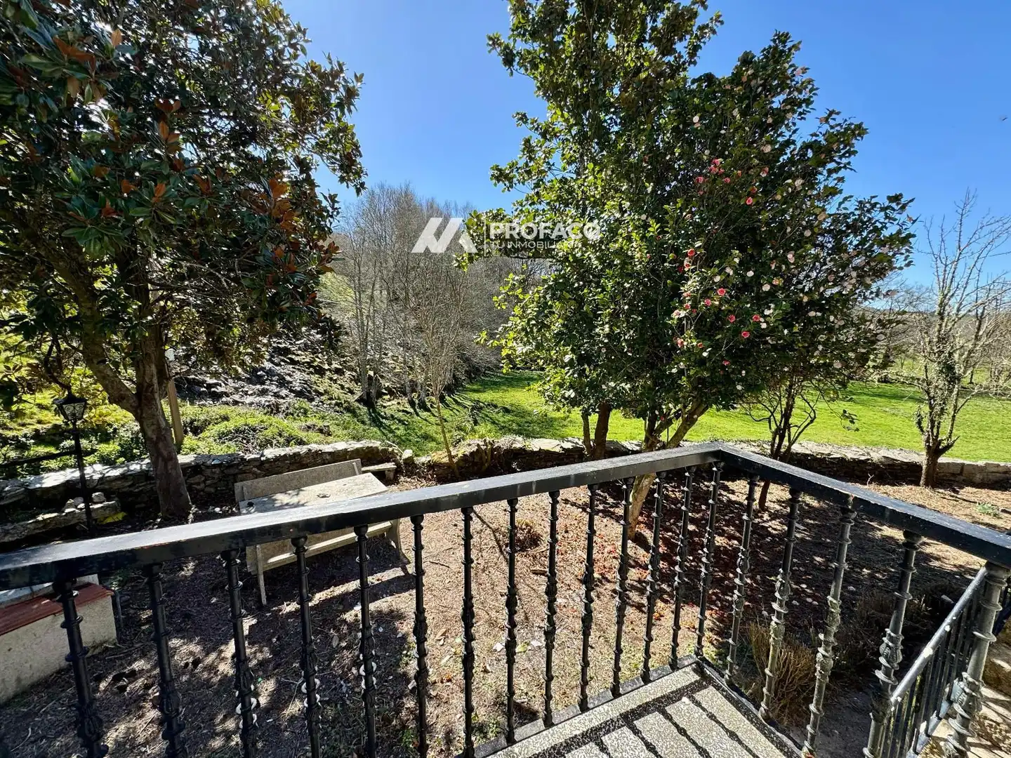 Jardín de Casa o chalet en venta en O Irixo con Terraza y Amueblado