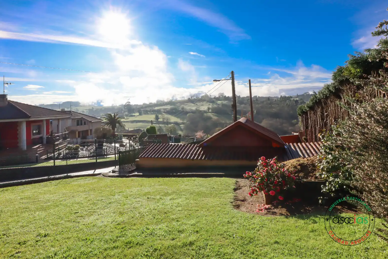 Vista exterior de Casa o chalet en venta en Oviedo  con Trastero