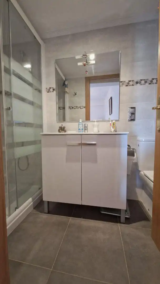 Bany de Casa o xalet en venda en Molledo amb Calefacció, Terrassa i Traster