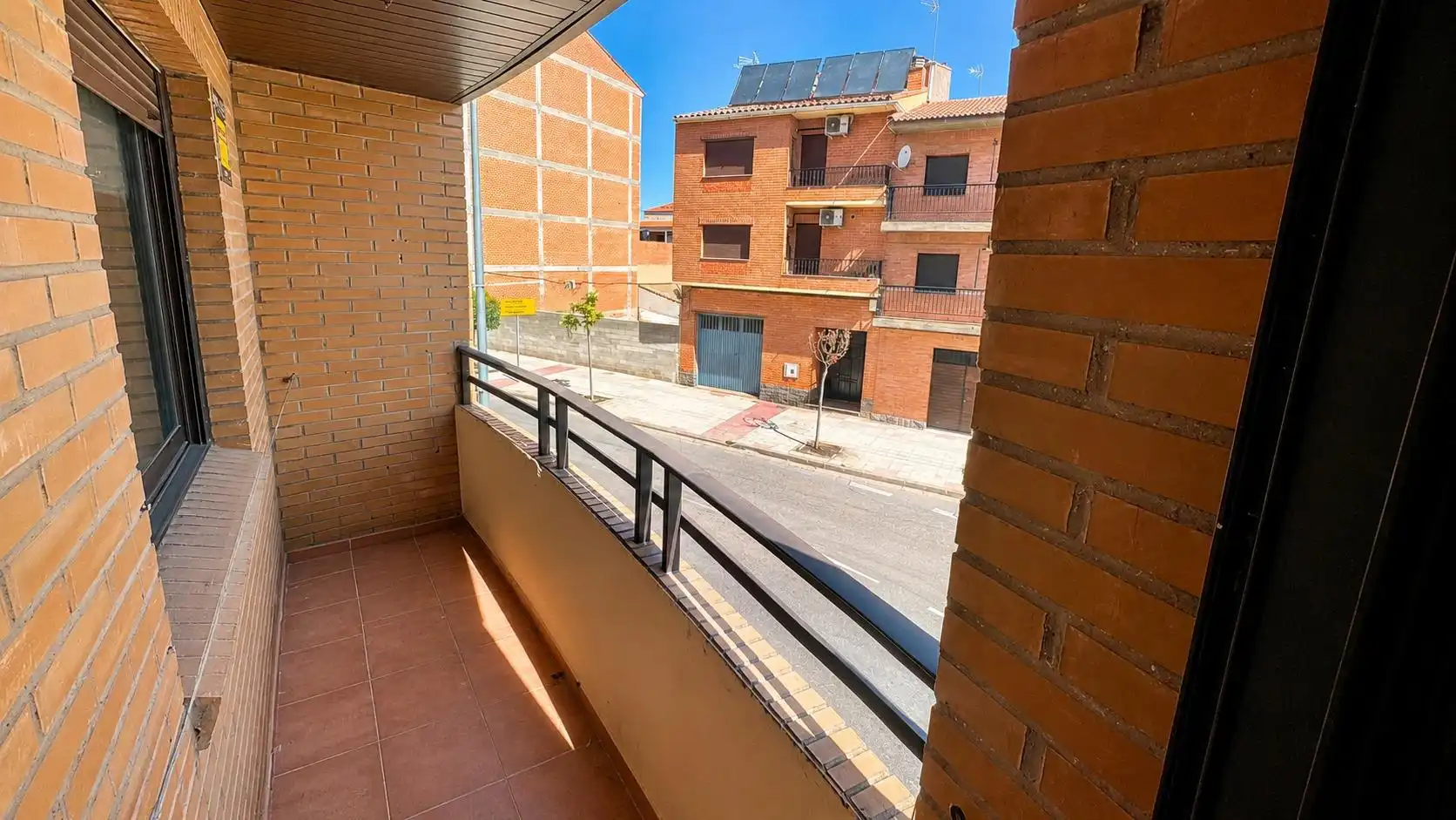 Terrassa de Pis en venda en La Almunia de Doña Godina  amb Jardí privat i Piscina comunitària