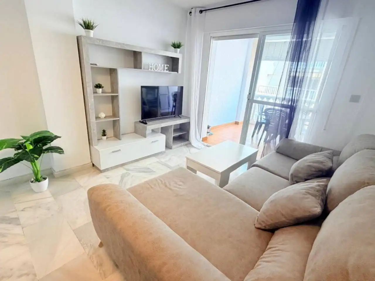 Flat for rent in Almuñécar, Granada